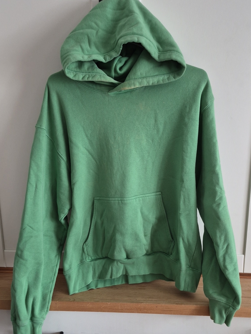 TNA Hooded Sweater in Green